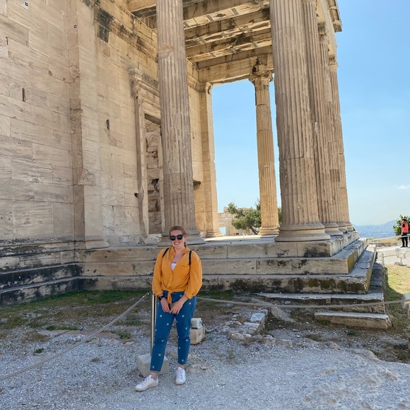 Meet your Posher, Sara - Picture 4 of 6